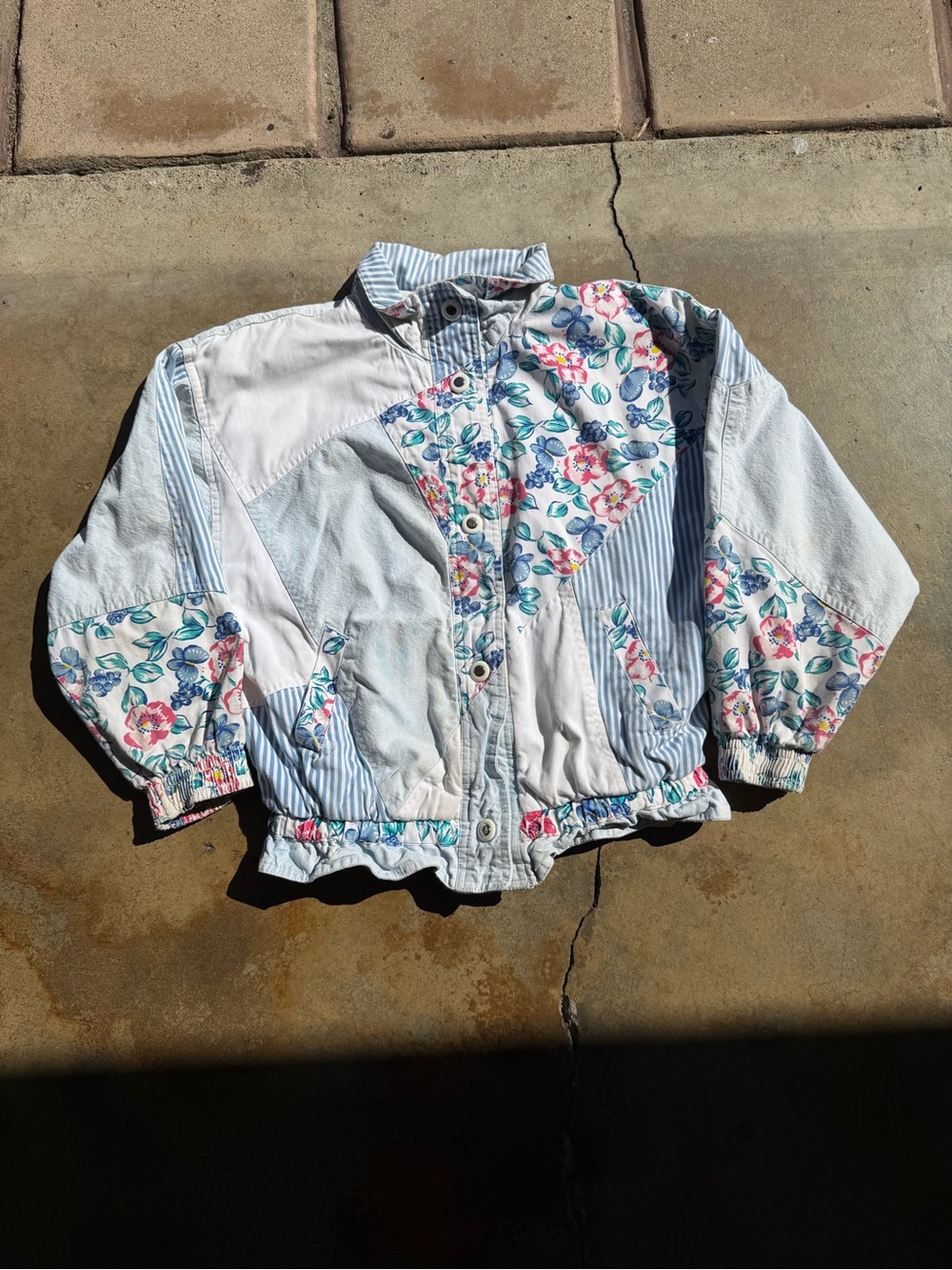 Vintage Floral Patchwork Windbreaker Jacket - White & Pastel Floral